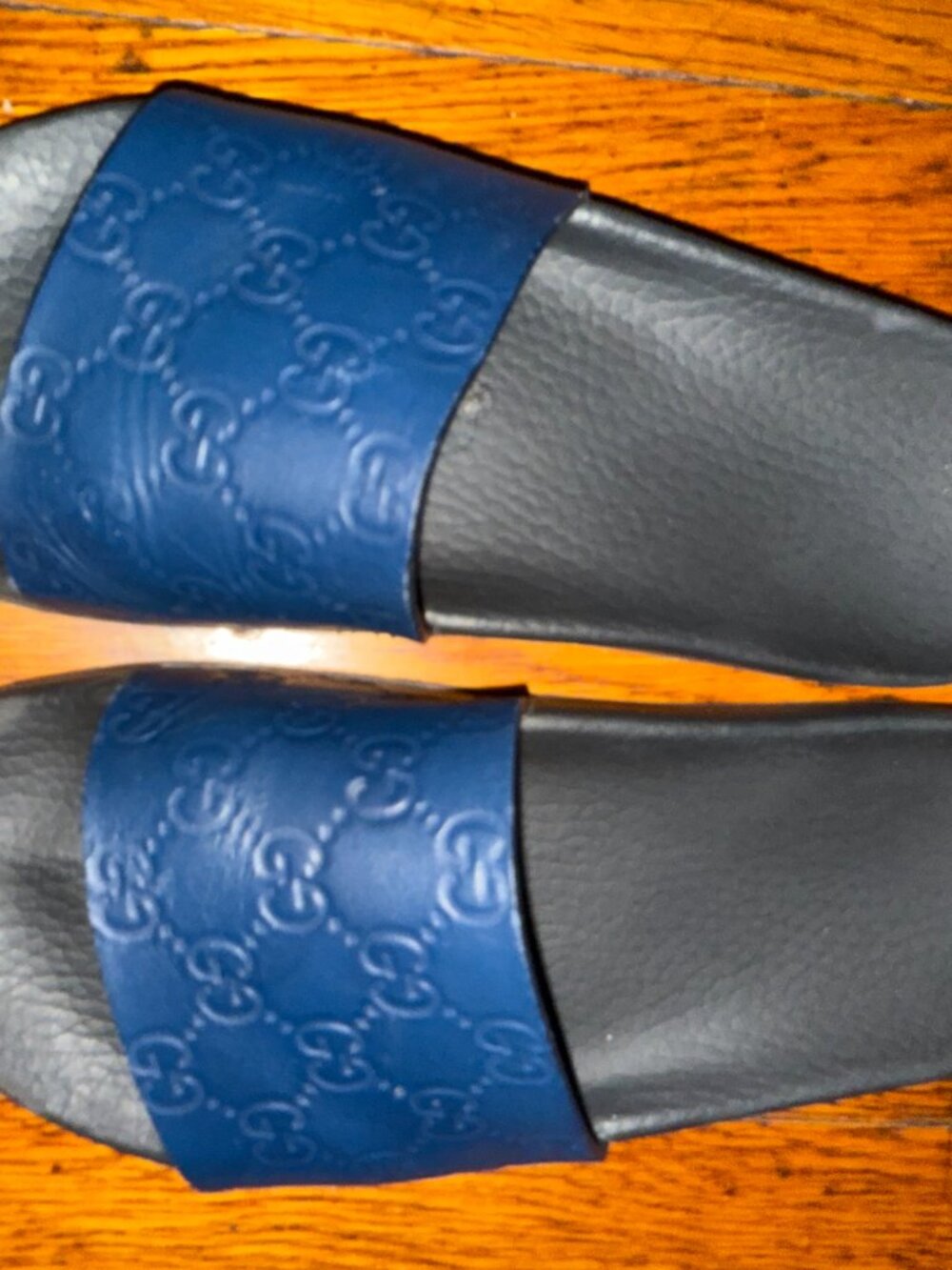 Gucci  Leather Slides  Women's Size: 9 Guccissimia Navy Blue